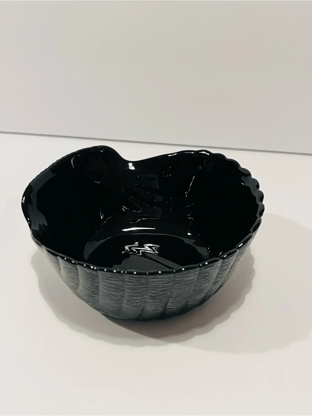 Vintage Arcoroc Coquillage Black Glass Sea Shell Set of 7 Serving Bowls
